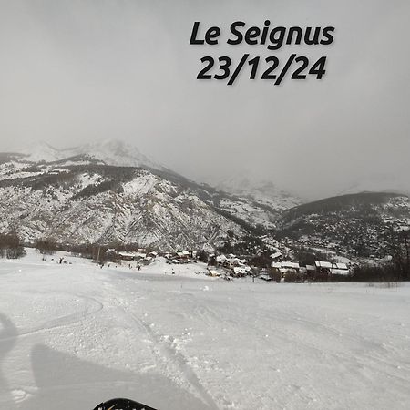 Studio Seignus D Allos Pieds Des Pistes Exterior photo