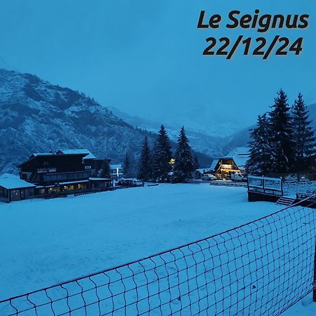 Studio Seignus D Allos Pieds Des Pistes Exterior photo